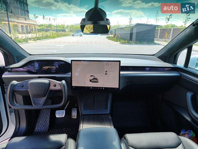 Внедорожник / Кроссовер Tesla Model X 2023 в Киеве