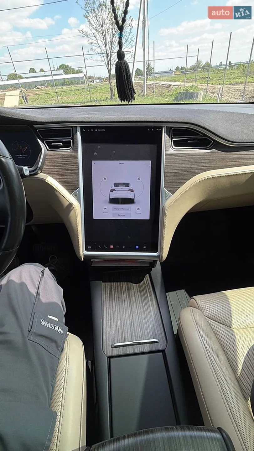 2016 Tesla Model X - мініатюра 26
