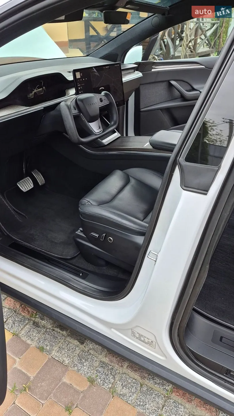 2022 Tesla Model X - мініатюра 18