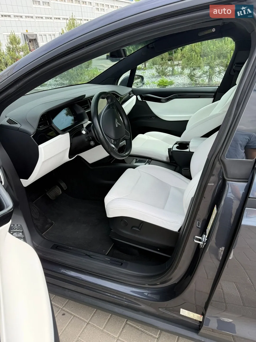 2018 Tesla Model X - мініатюра 14