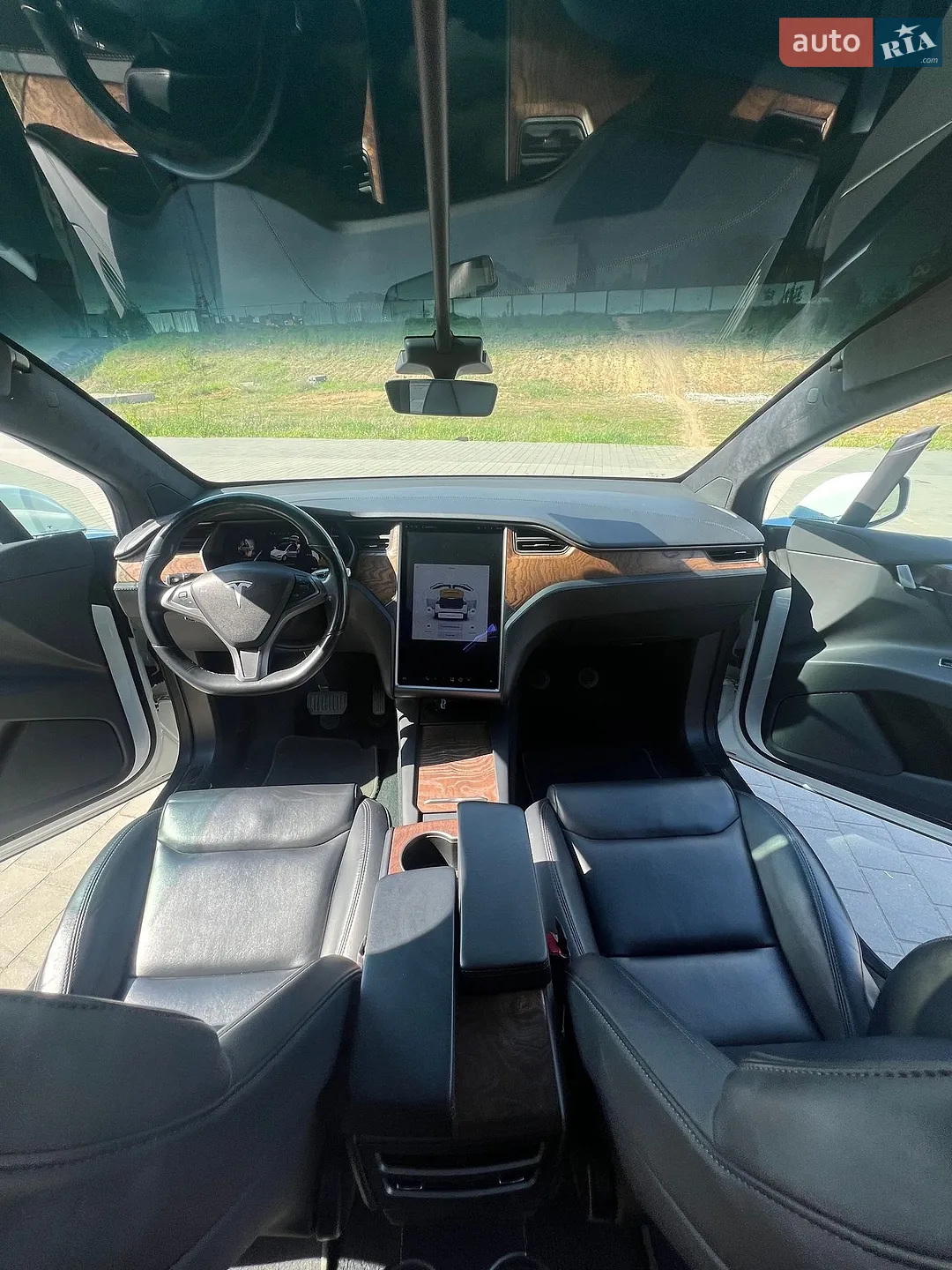 2020 Tesla Model X - мініатюра 18