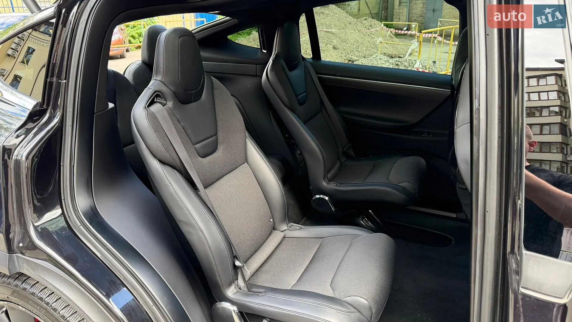 2016 Tesla Model X - мініатюра 14