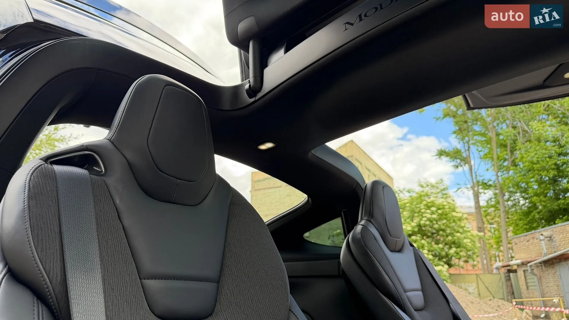 2016 Tesla Model X - мініатюра 31
