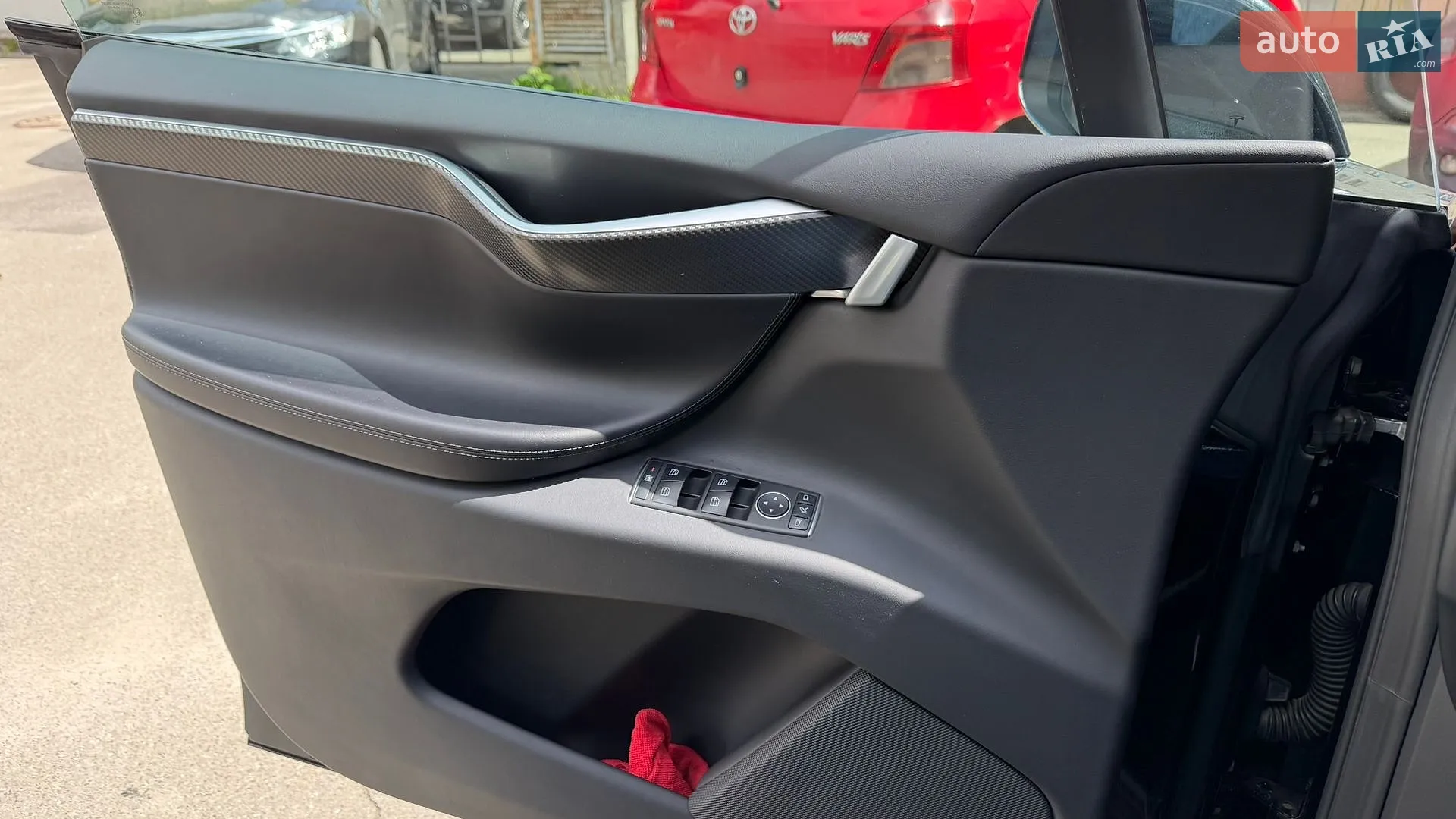 2016 Tesla Model X - мініатюра 47