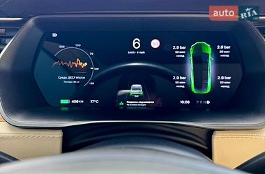 Позашляховик / Кросовер Tesla Model X 2018 в Львові