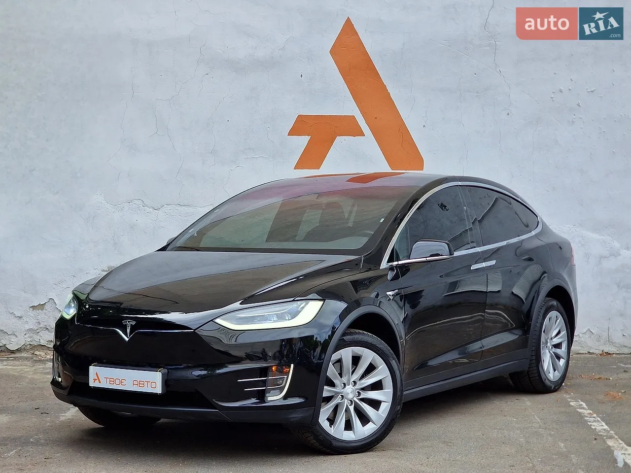 2017 Tesla Model X - мініатюра 32