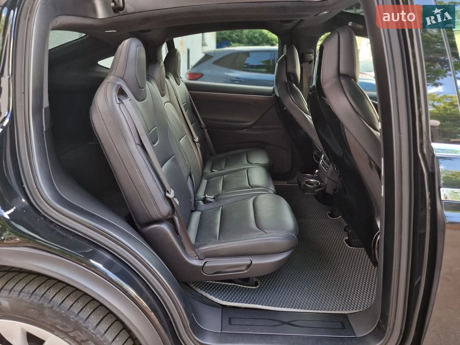 2017 Tesla Model X - мініатюра 48