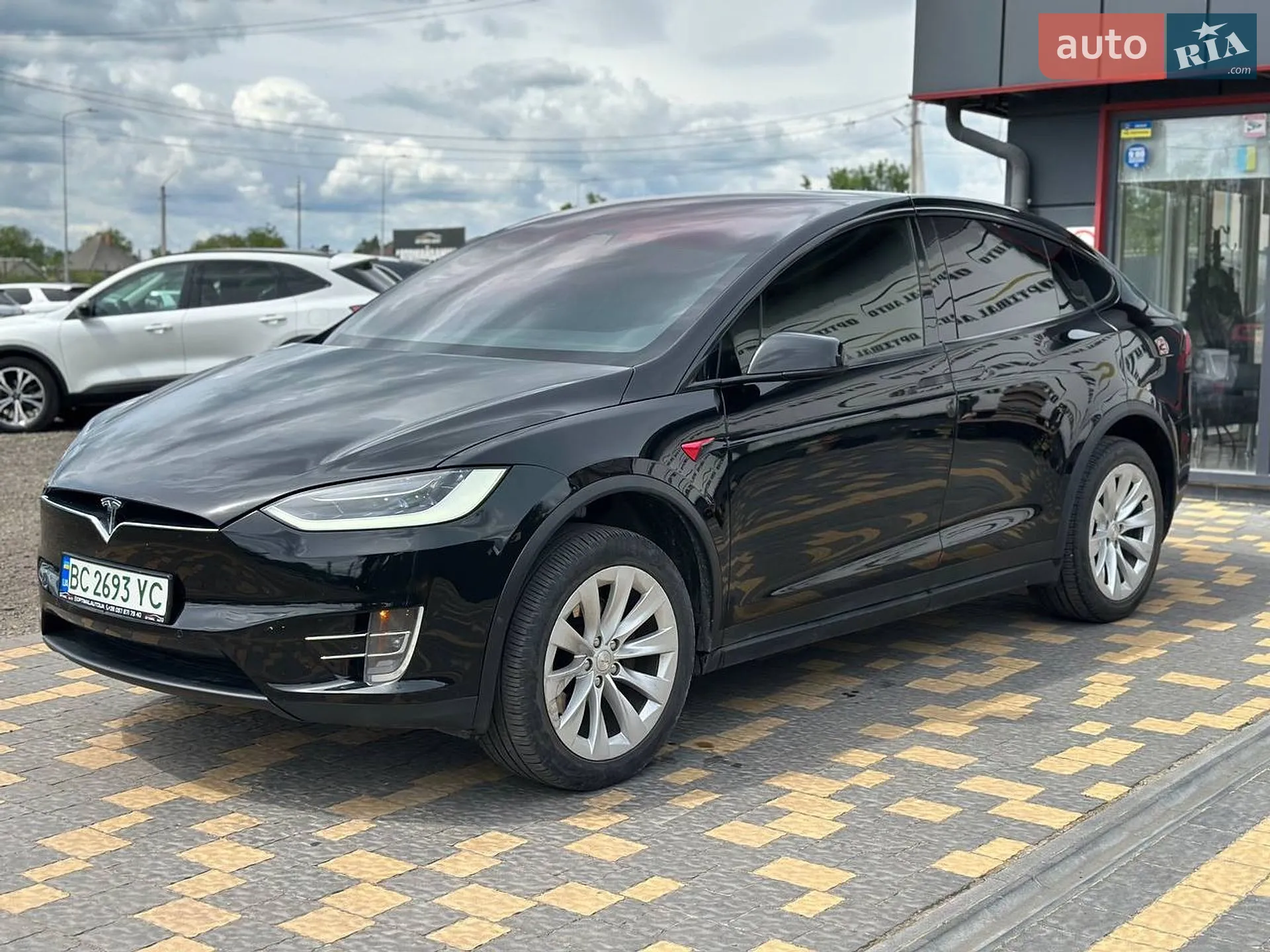 2017 Tesla Model X - мініатюра 12