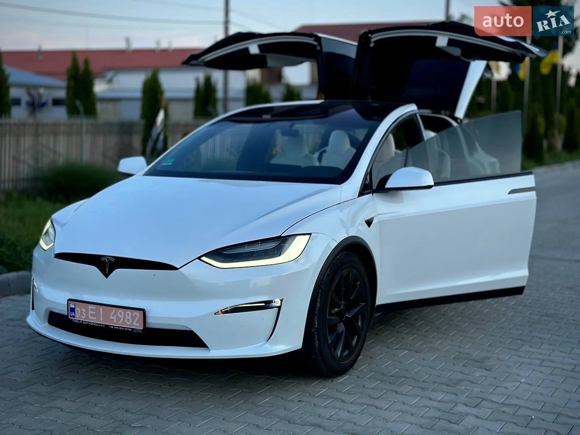 2022 Tesla Model X - мініатюра 10