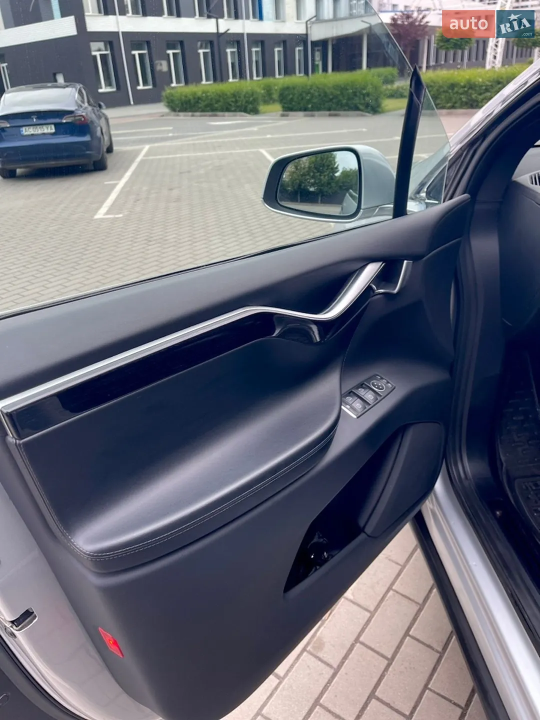 2018 Tesla Model X - мініатюра 16