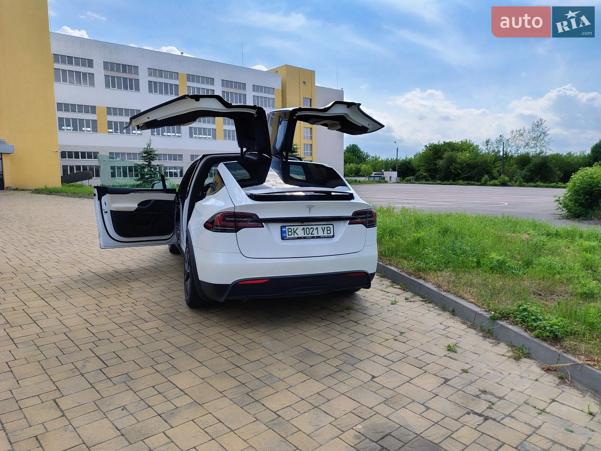 2022 Tesla Model X - мініатюра 4