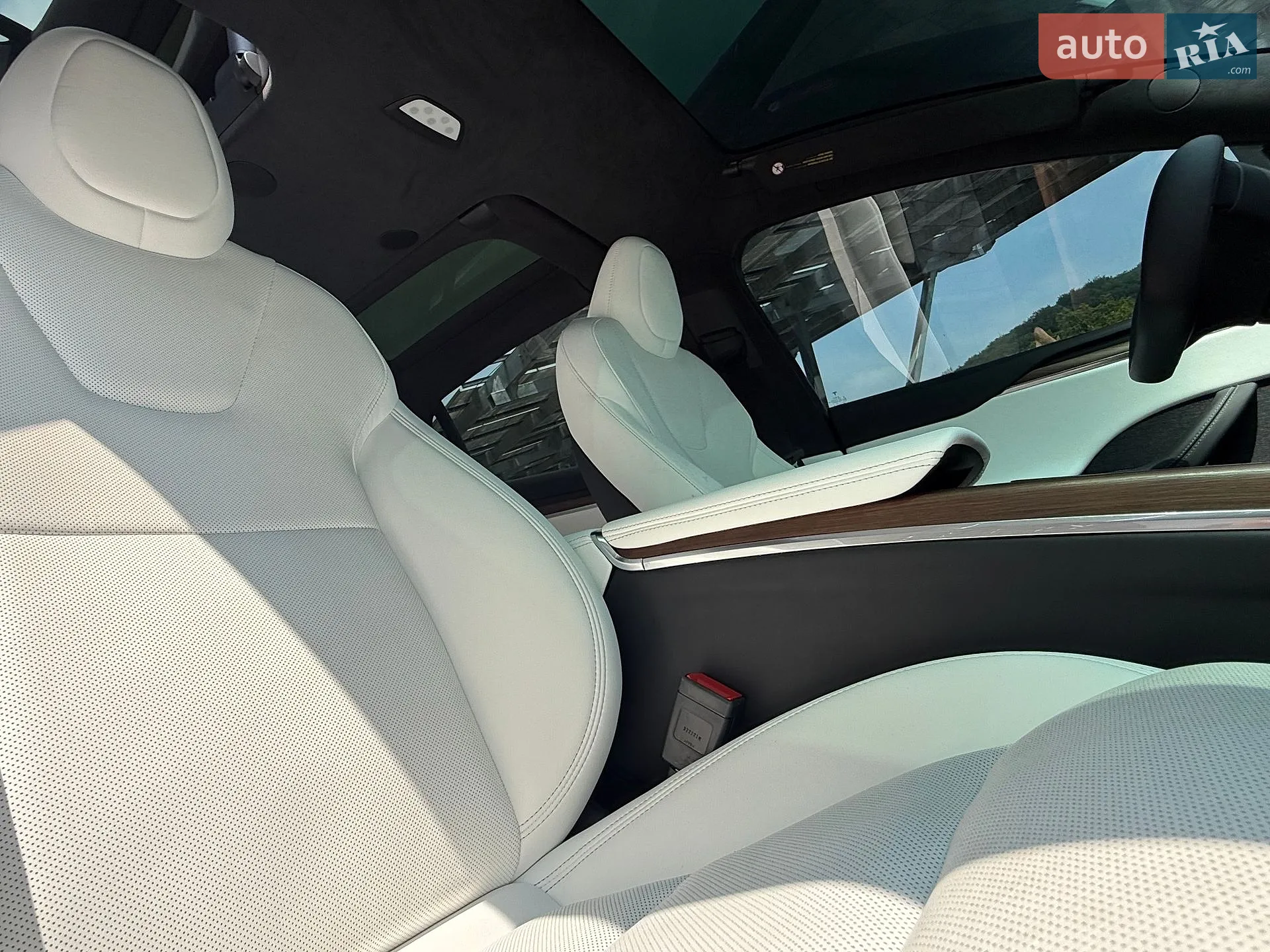 2022 Tesla Model X - мініатюра 24