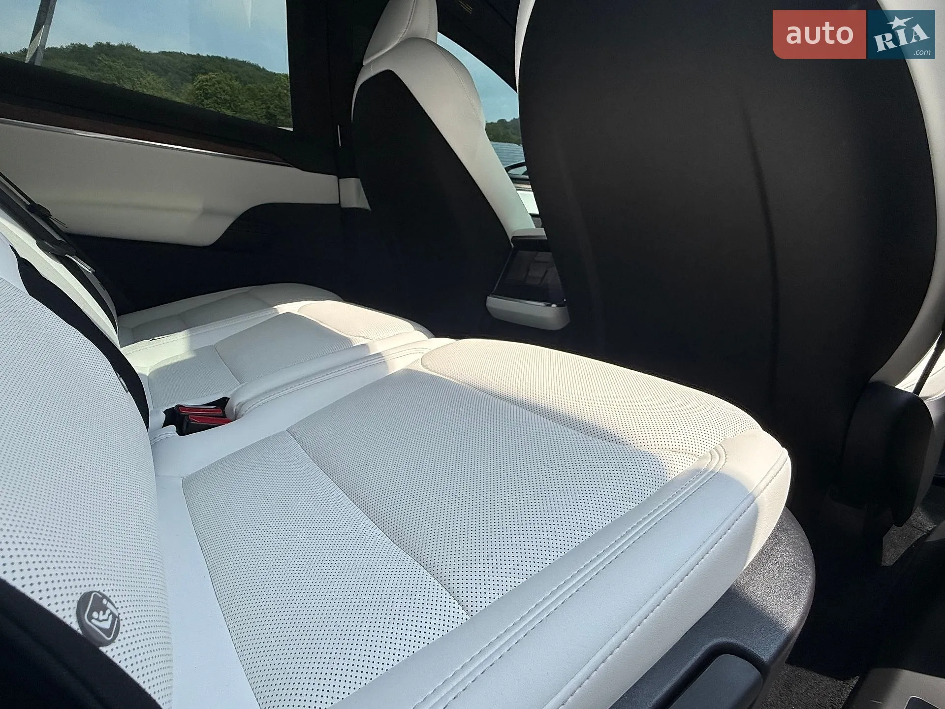 2022 Tesla Model X - мініатюра 27