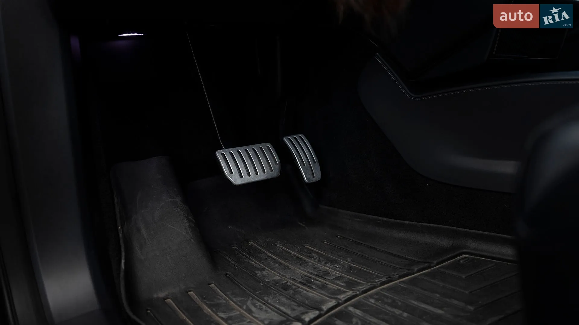 2018 Tesla Model X - мініатюра 18