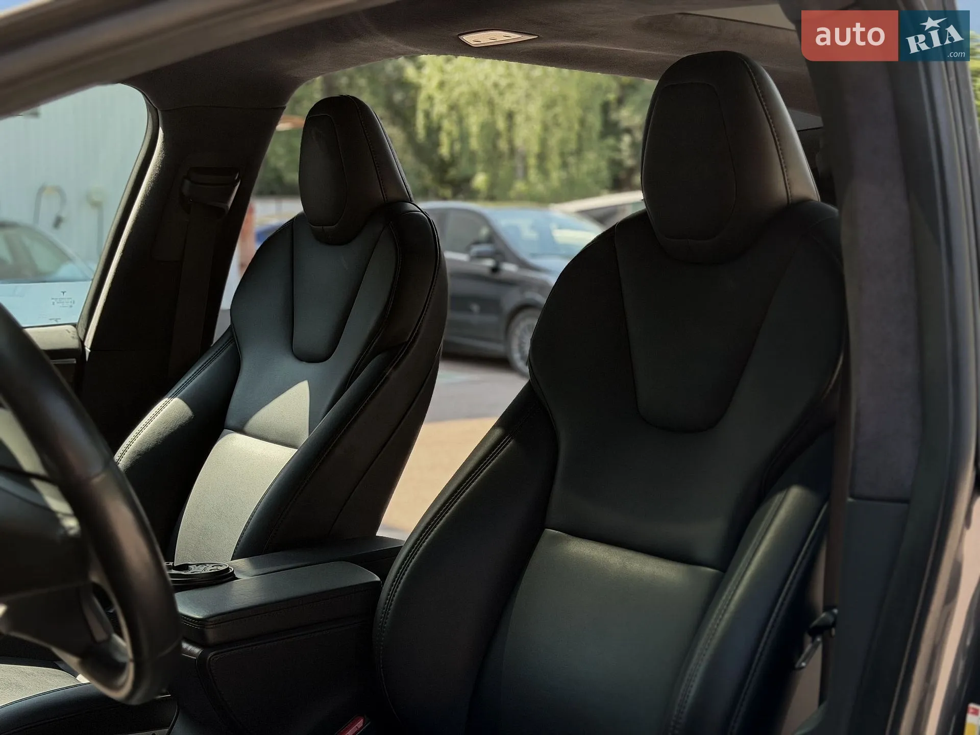 2020 Tesla Model X - мініатюра 13