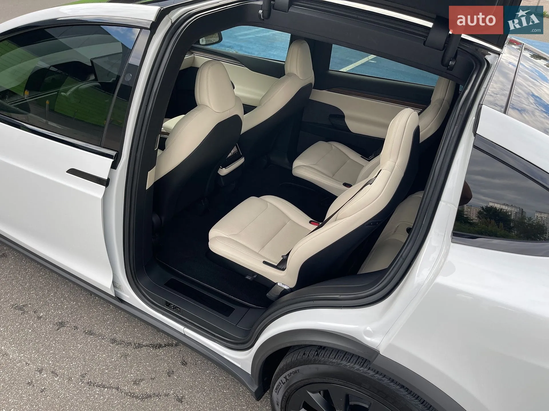 2022 Tesla Model X - мініатюра 28