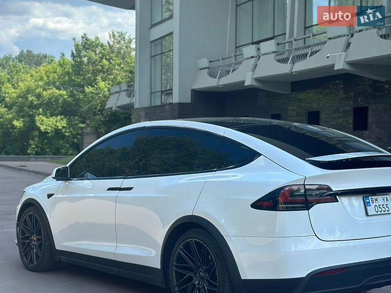 Внедорожник / Кроссовер Tesla Model X 2022 в Сумах