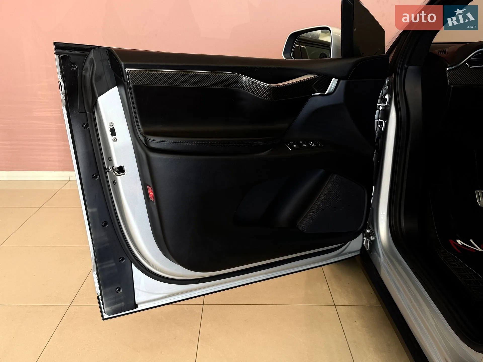 2016 Tesla Model X - мініатюра 25