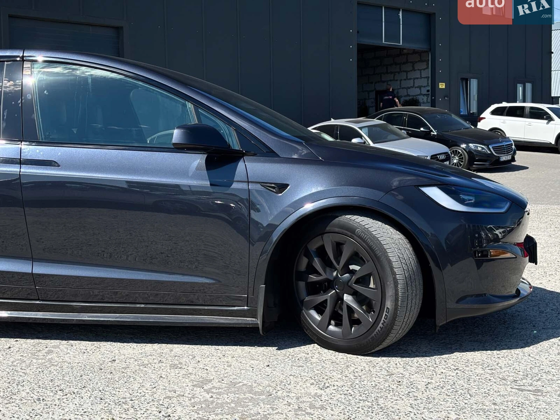 2023 Tesla Model X - мініатюра 16
