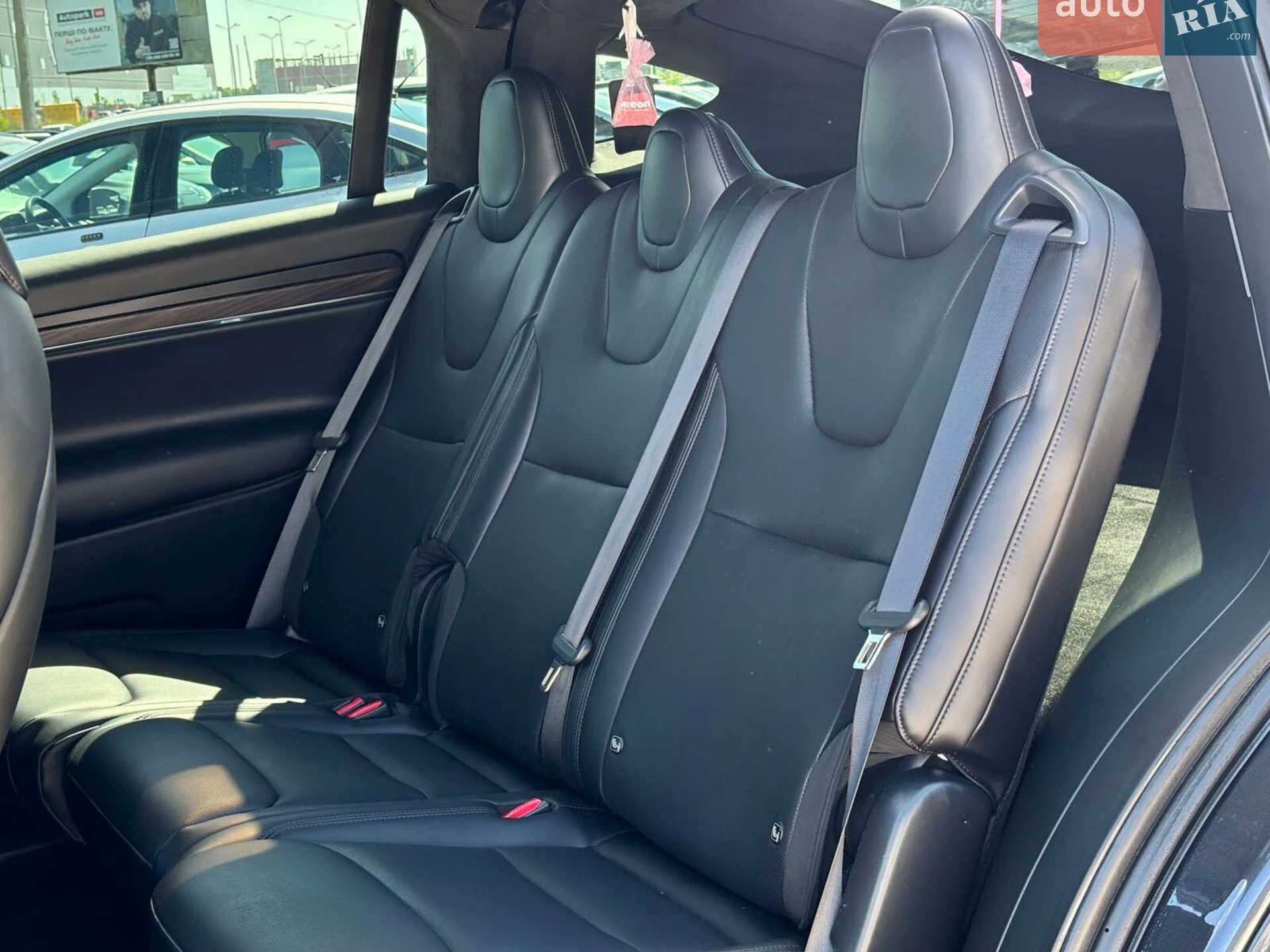 2023 Tesla Model X - мініатюра 35