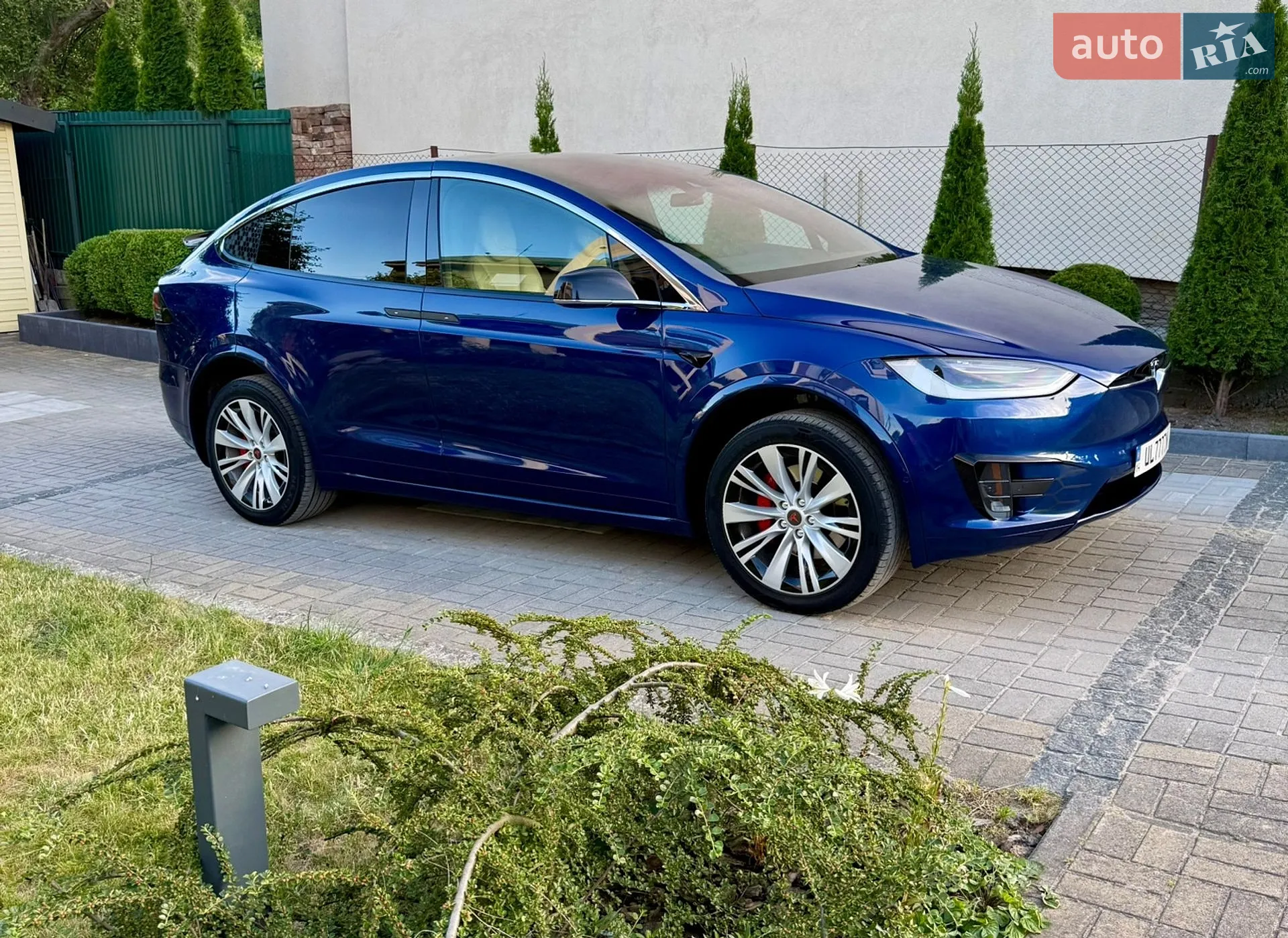 2016 Tesla Model X - мініатюра 5