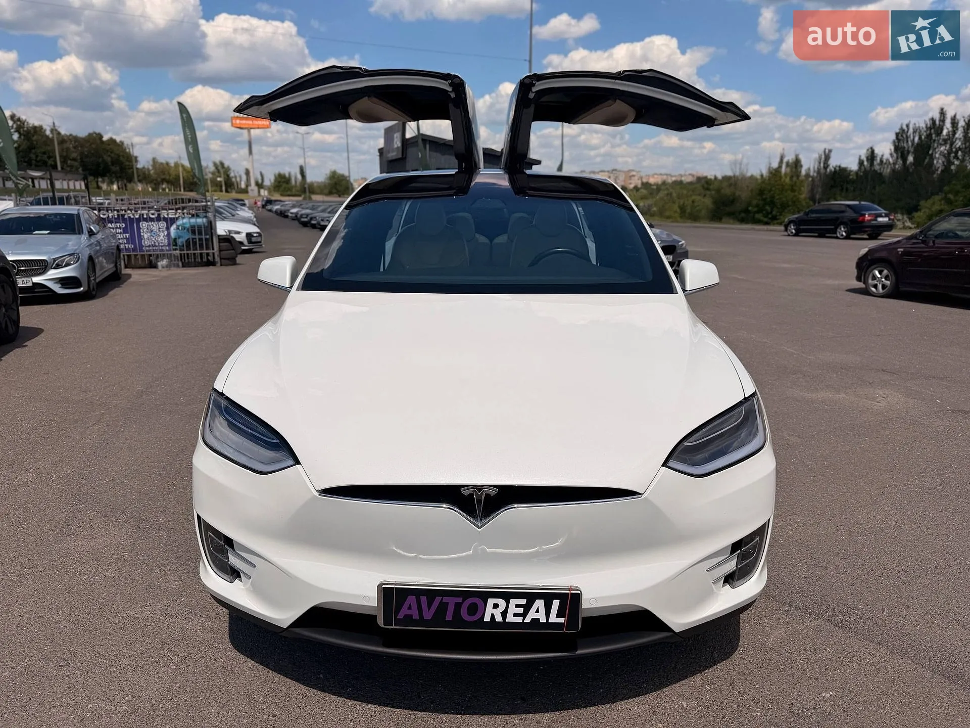 2020 Tesla Model X - мініатюра 26