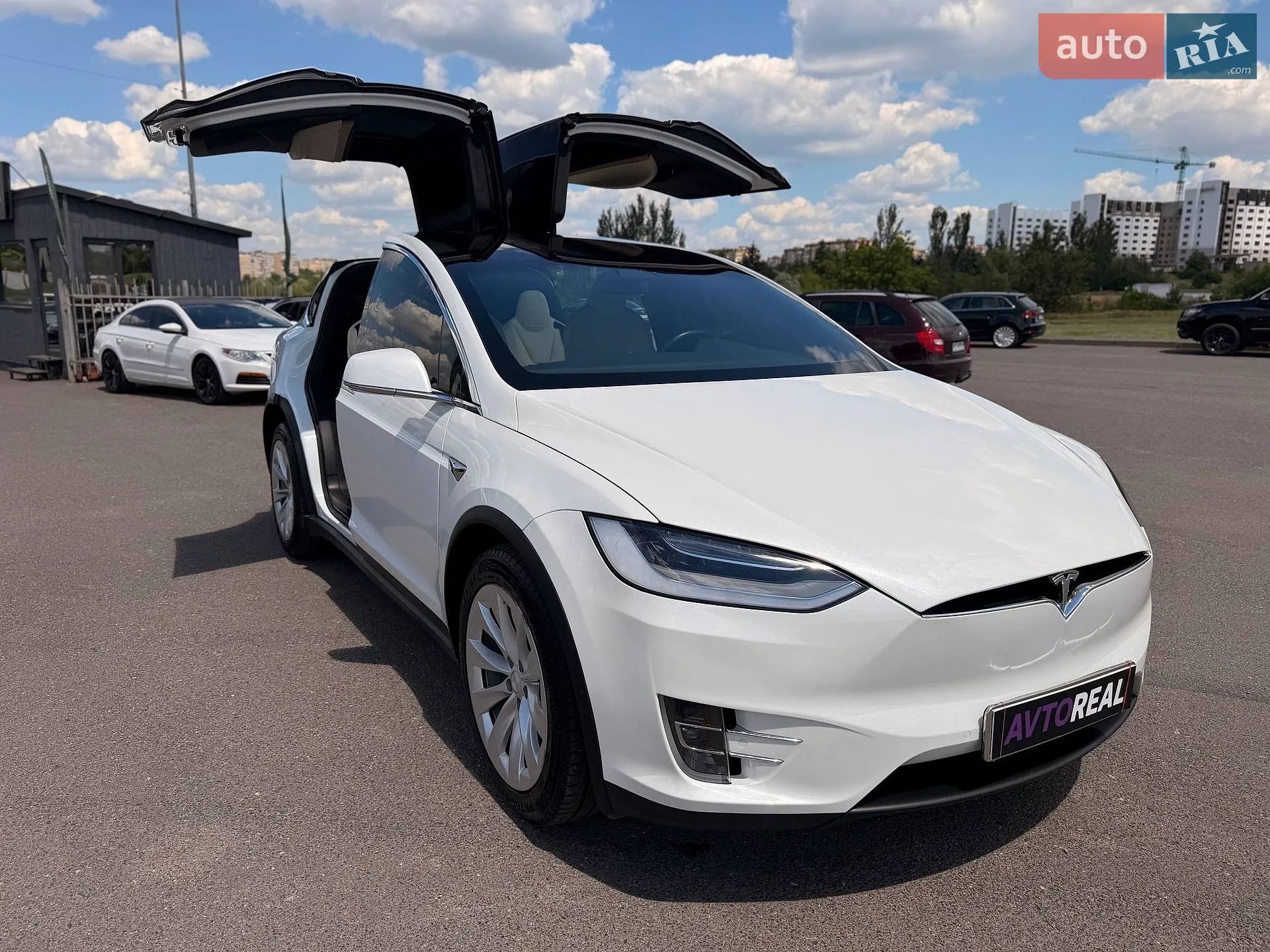 2020 Tesla Model X - мініатюра 27