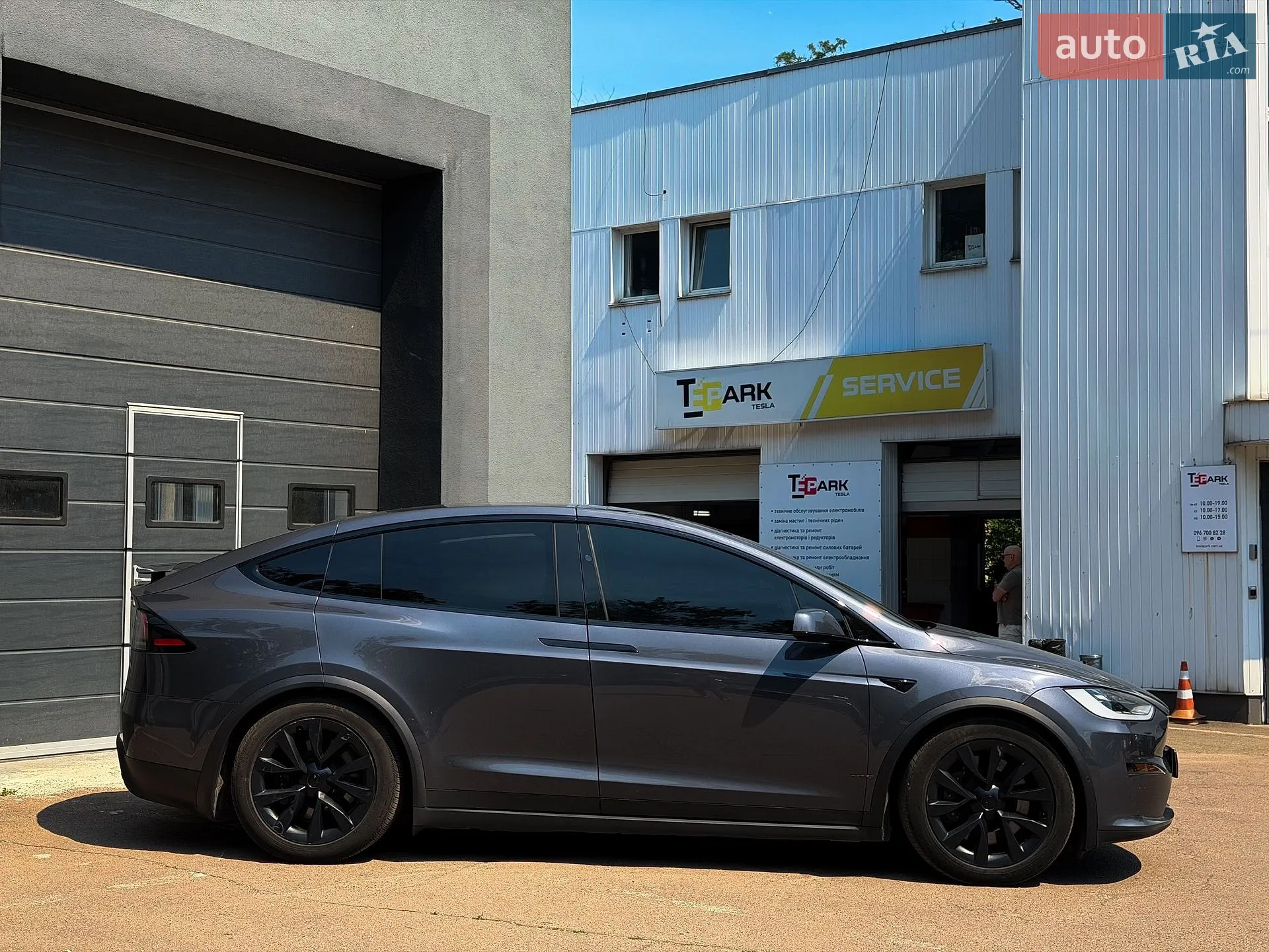 2022 Tesla Model X - мініатюра 10