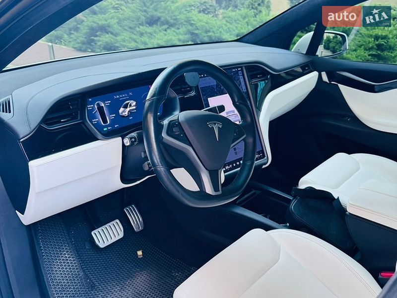 Внедорожник / Кроссовер Tesla Model X 2020 в Киеве
