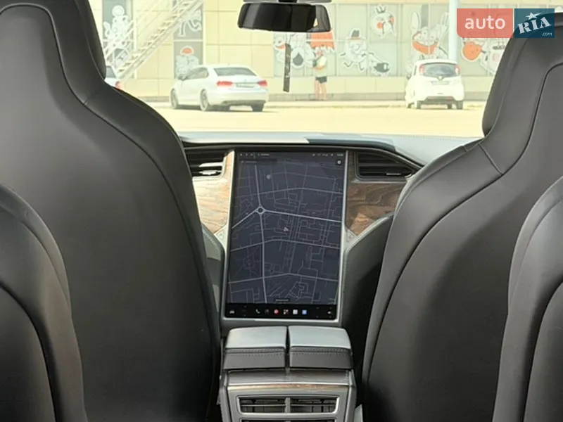 Tesla Model X 2018 VIN 5YJXCBE23JF102486 фото оголошення 14 з 55