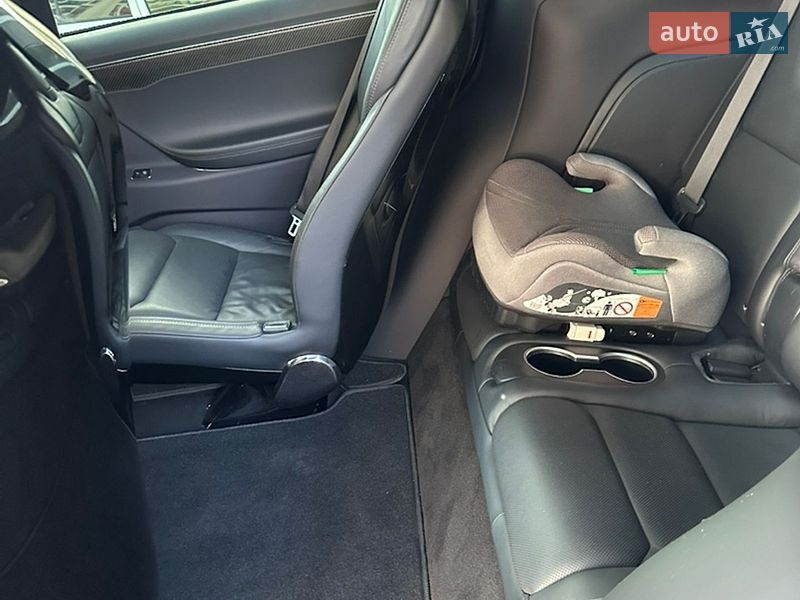 Внедорожник / Кроссовер Tesla Model X 2016 в Львове