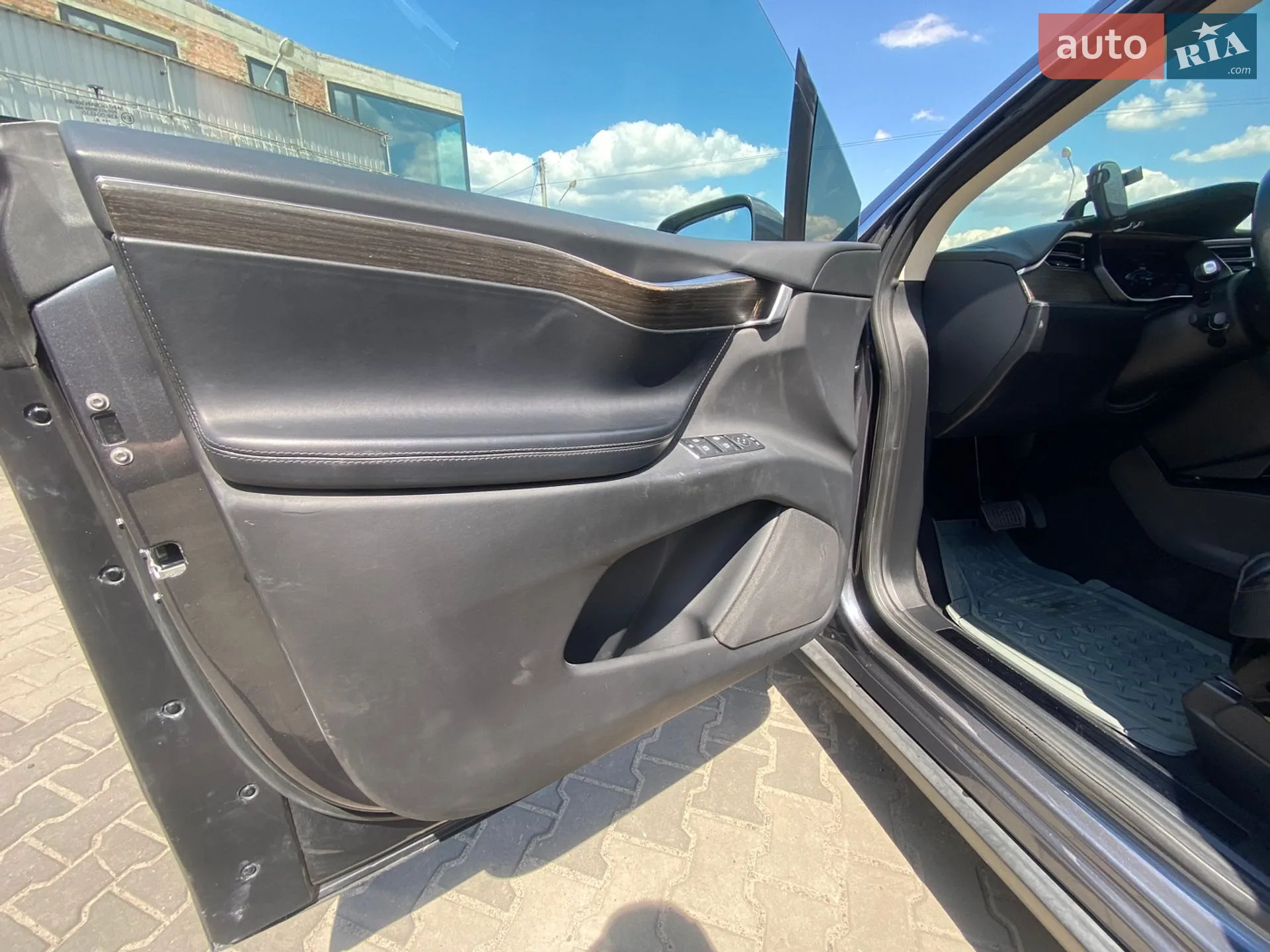 2016 Tesla Model X - мініатюра 19