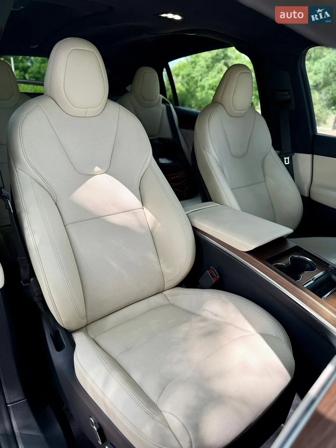 2022 Tesla Model X - мініатюра 22