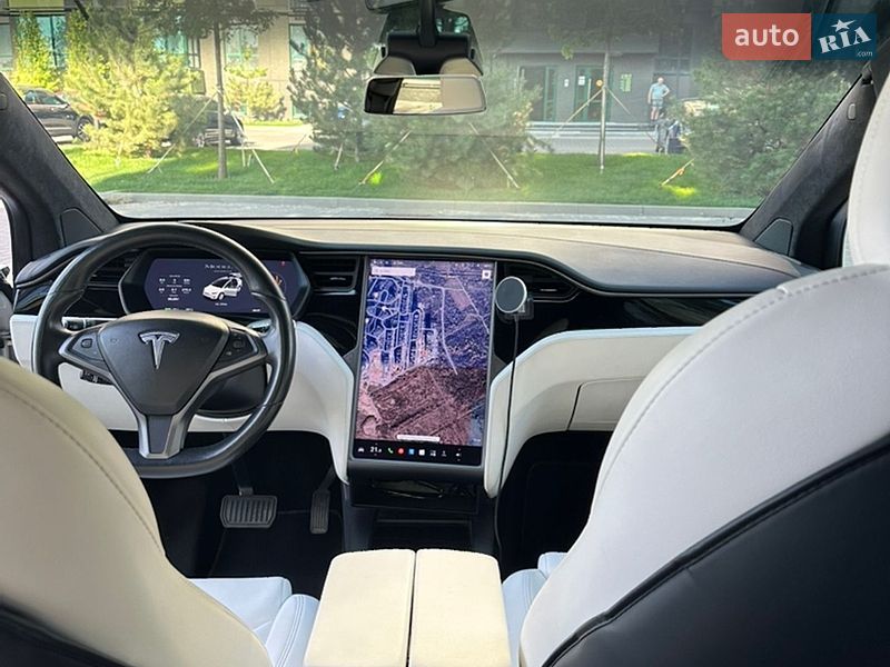 Позашляховик / Кросовер Tesla Model X 2020 в Києві фото 9 Позашляховик / Кросовер Tesla Model X 2020 в Києві