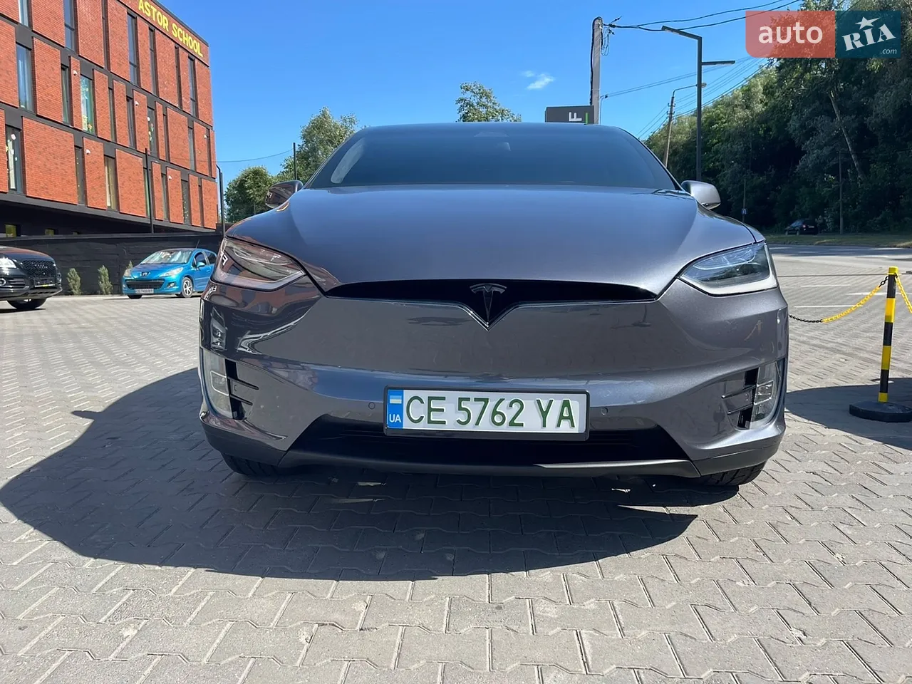 2019 Tesla Model X - мініатюра 18