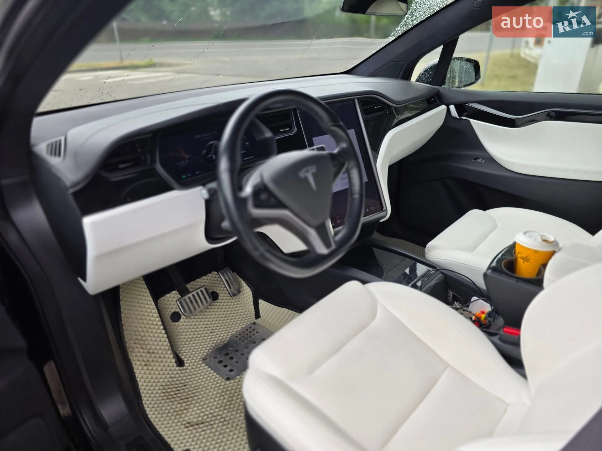 2020 Tesla Model X - мініатюра 16