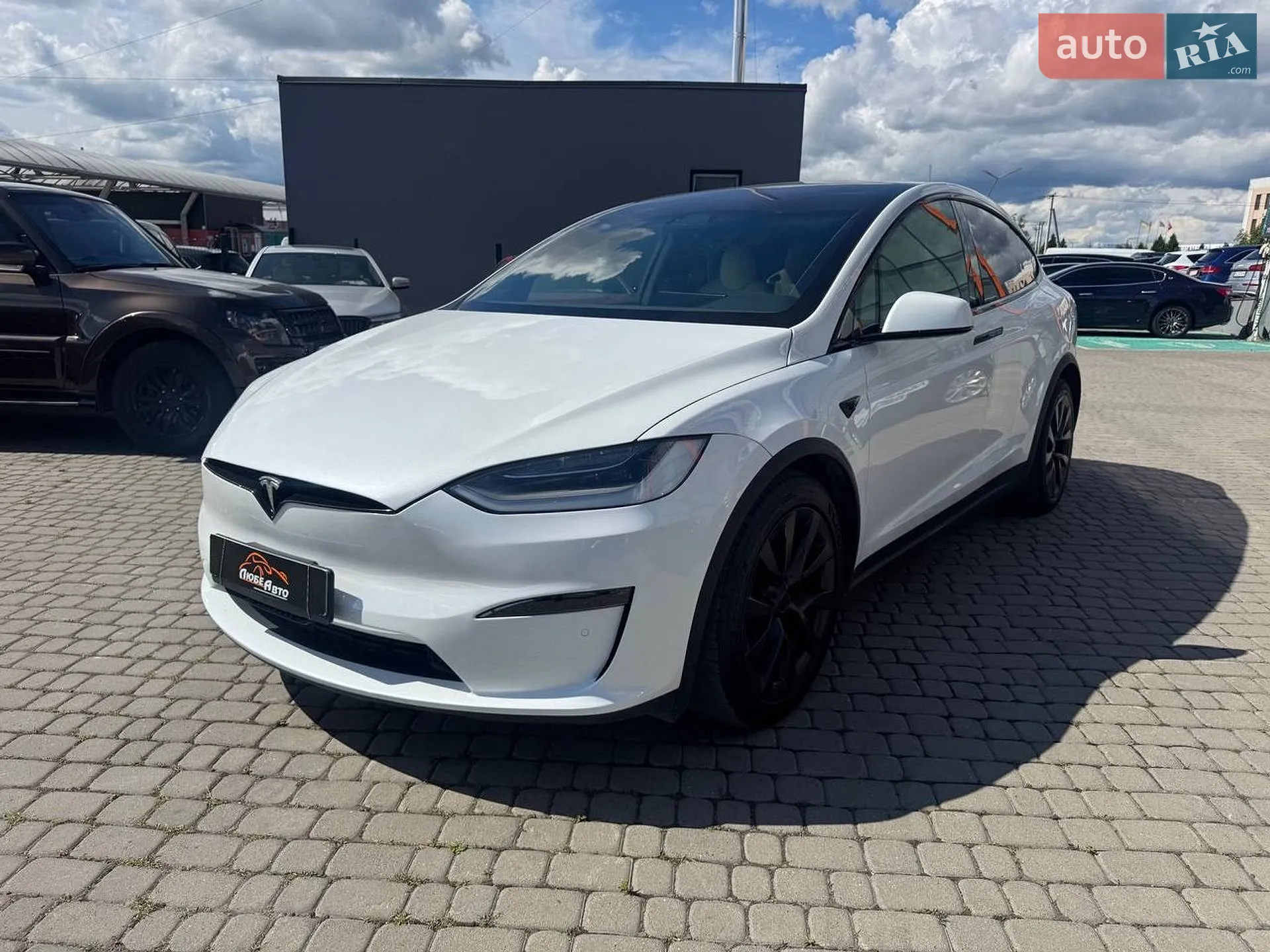 2022 Tesla Model X - мініатюра 3
