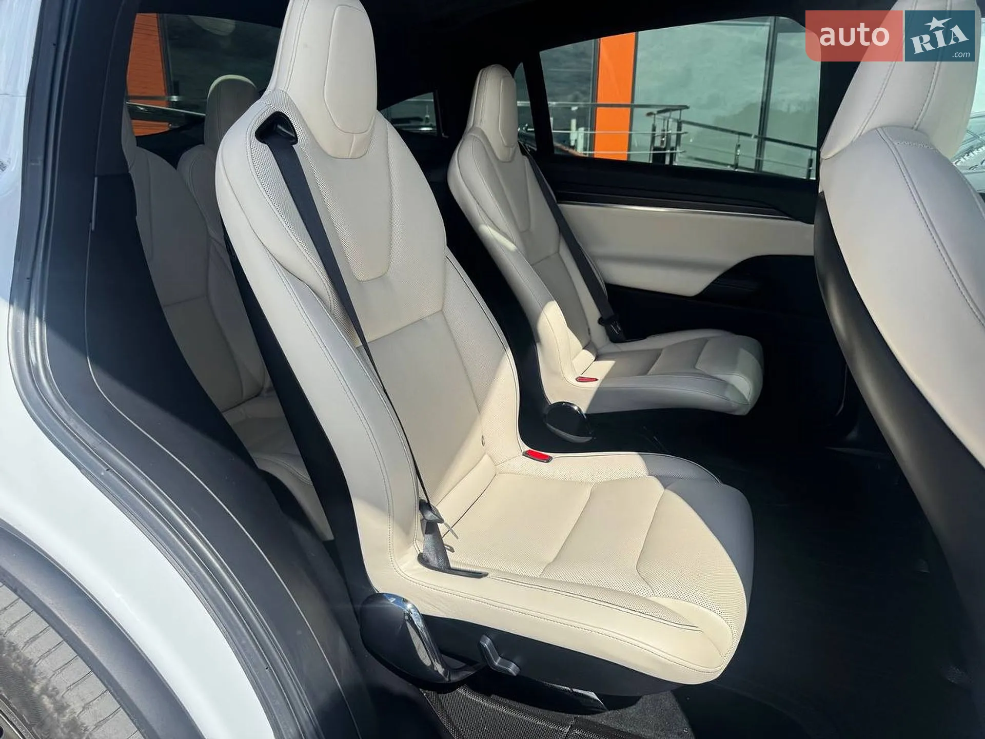 2022 Tesla Model X - мініатюра 12