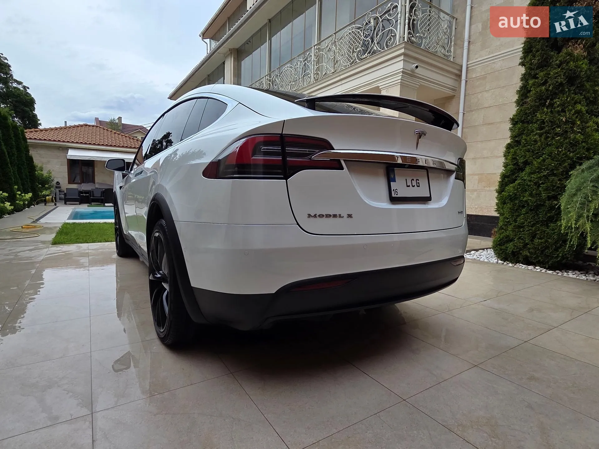 2017 Tesla Model X - мініатюра 10