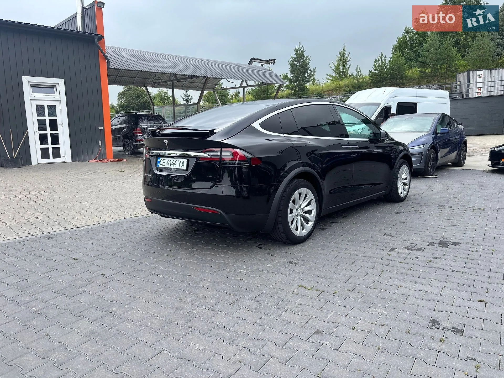 2017 Tesla Model X - мініатюра 3