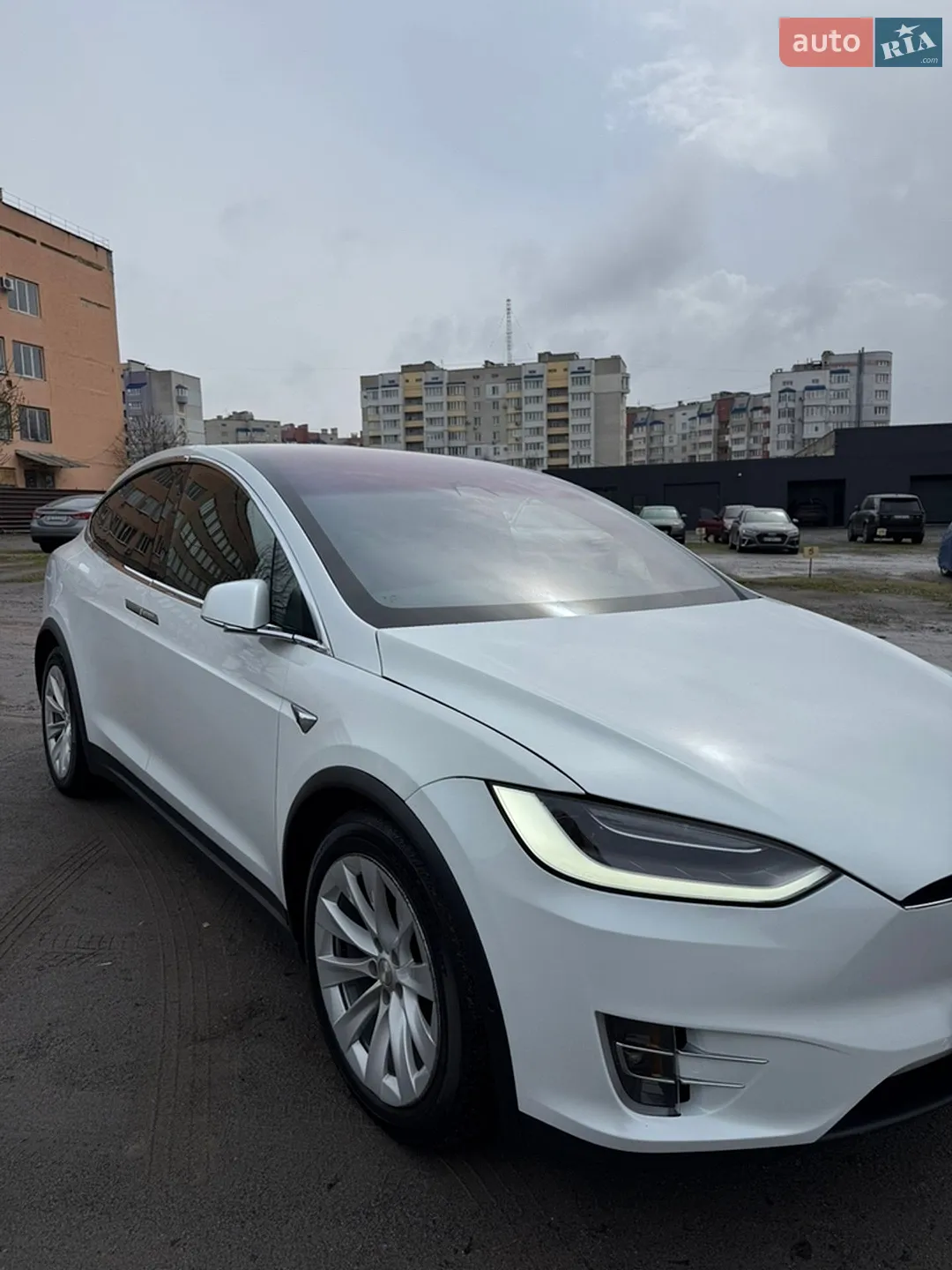 2020 Tesla Model X - мініатюра 14