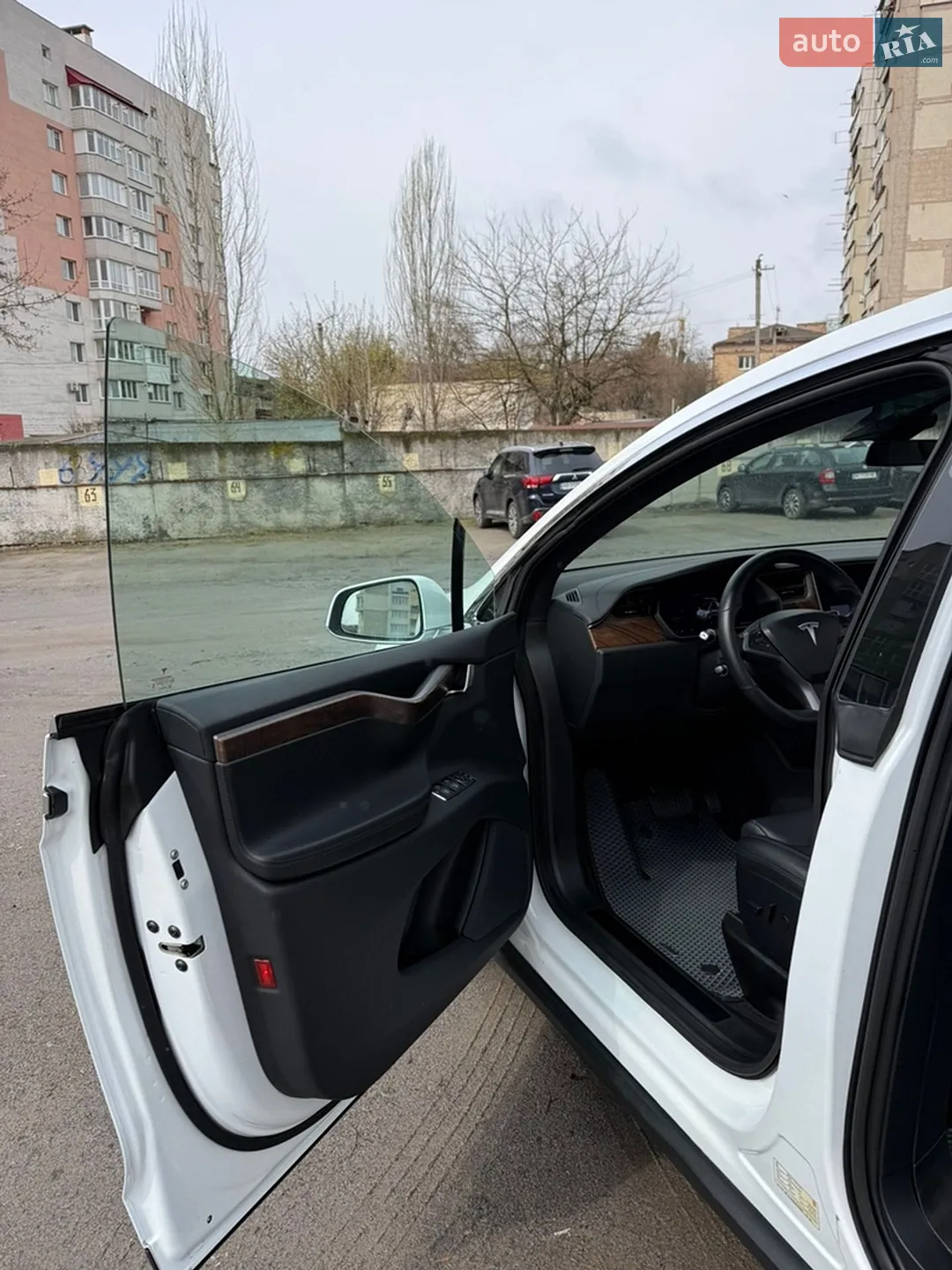2020 Tesla Model X - мініатюра 29