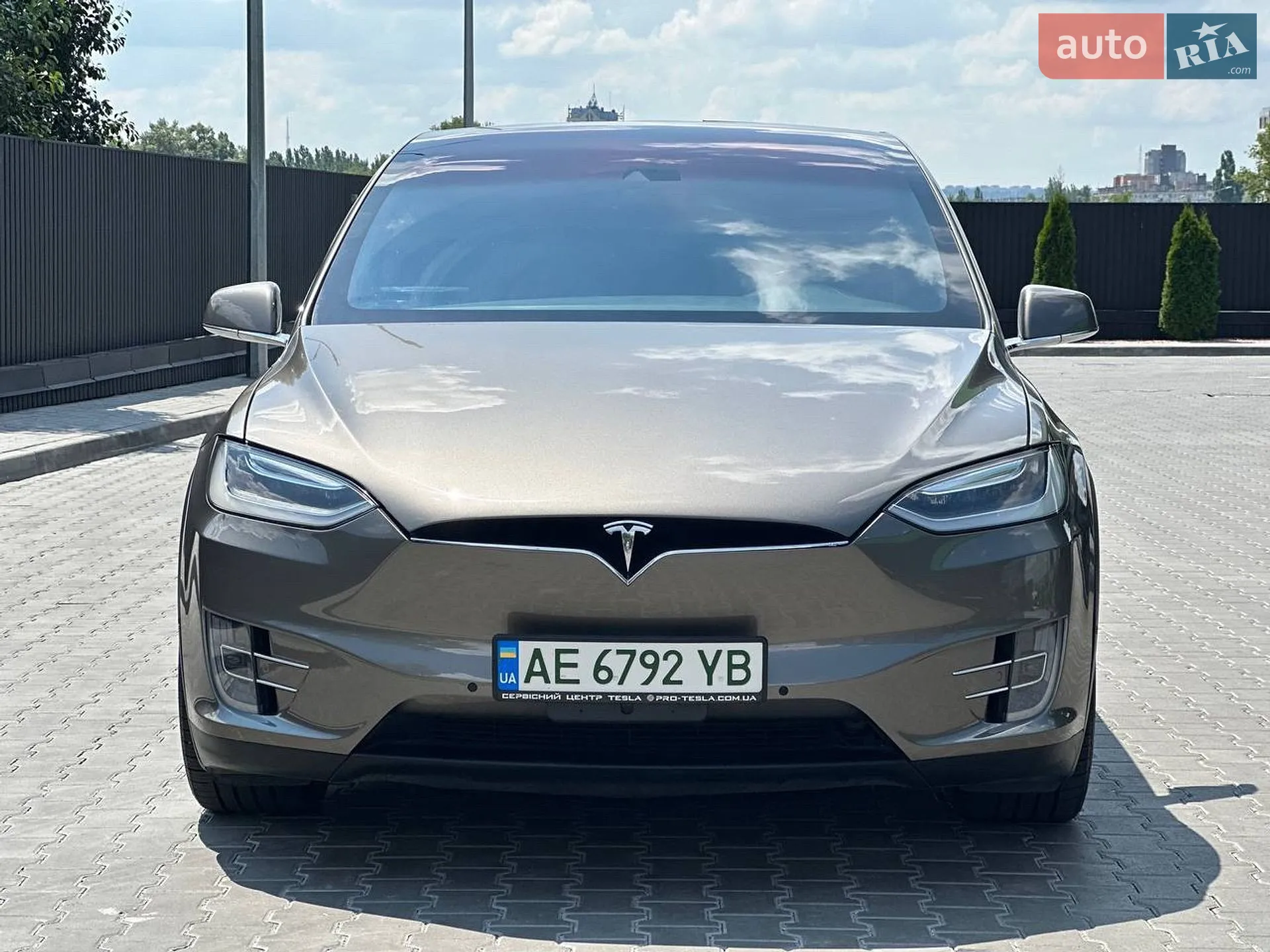 2016 Tesla Model X - мініатюра 2
