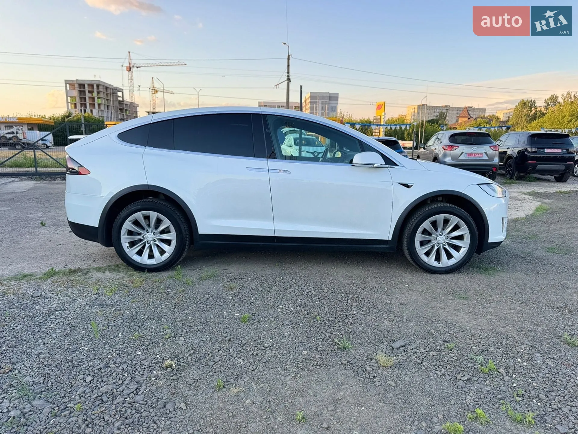 2020 Tesla Model X - мініатюра 4
