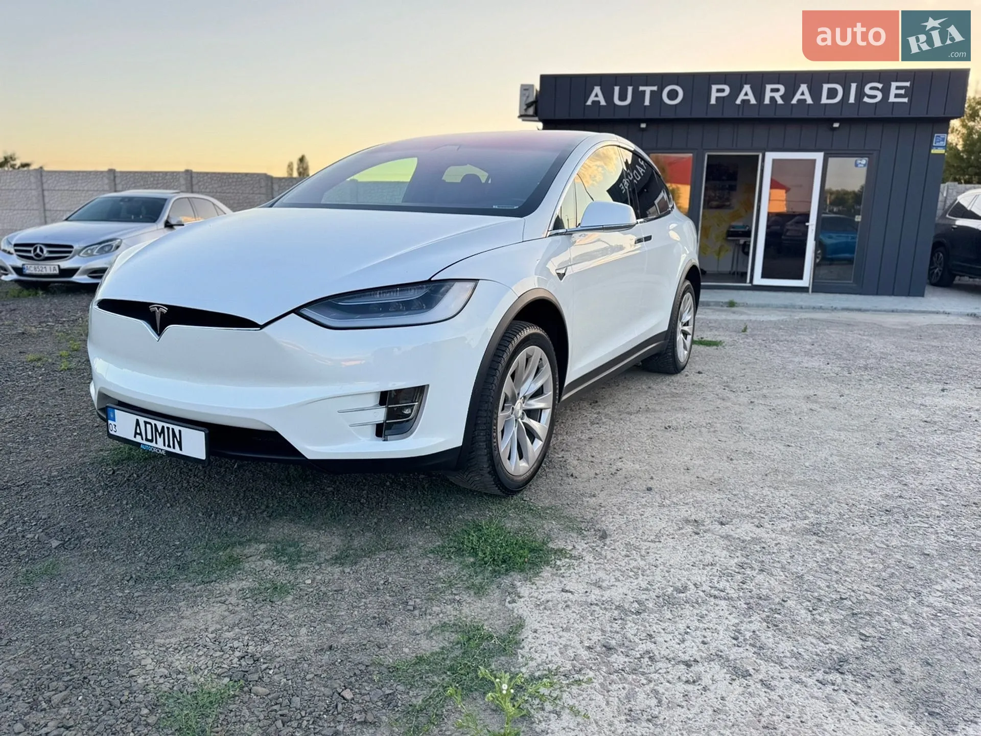 2020 Tesla Model X - мініатюра 14