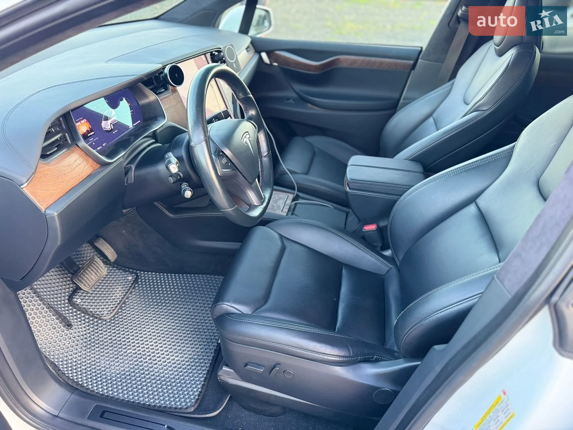 2020 Tesla Model X - мініатюра 17
