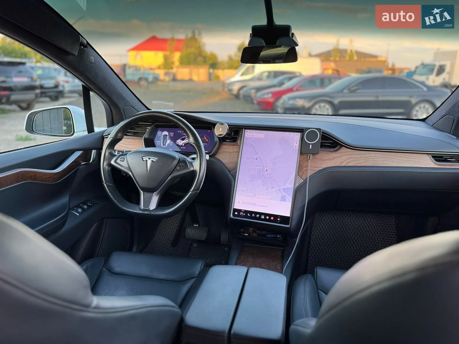 2020 Tesla Model X - мініатюра 24