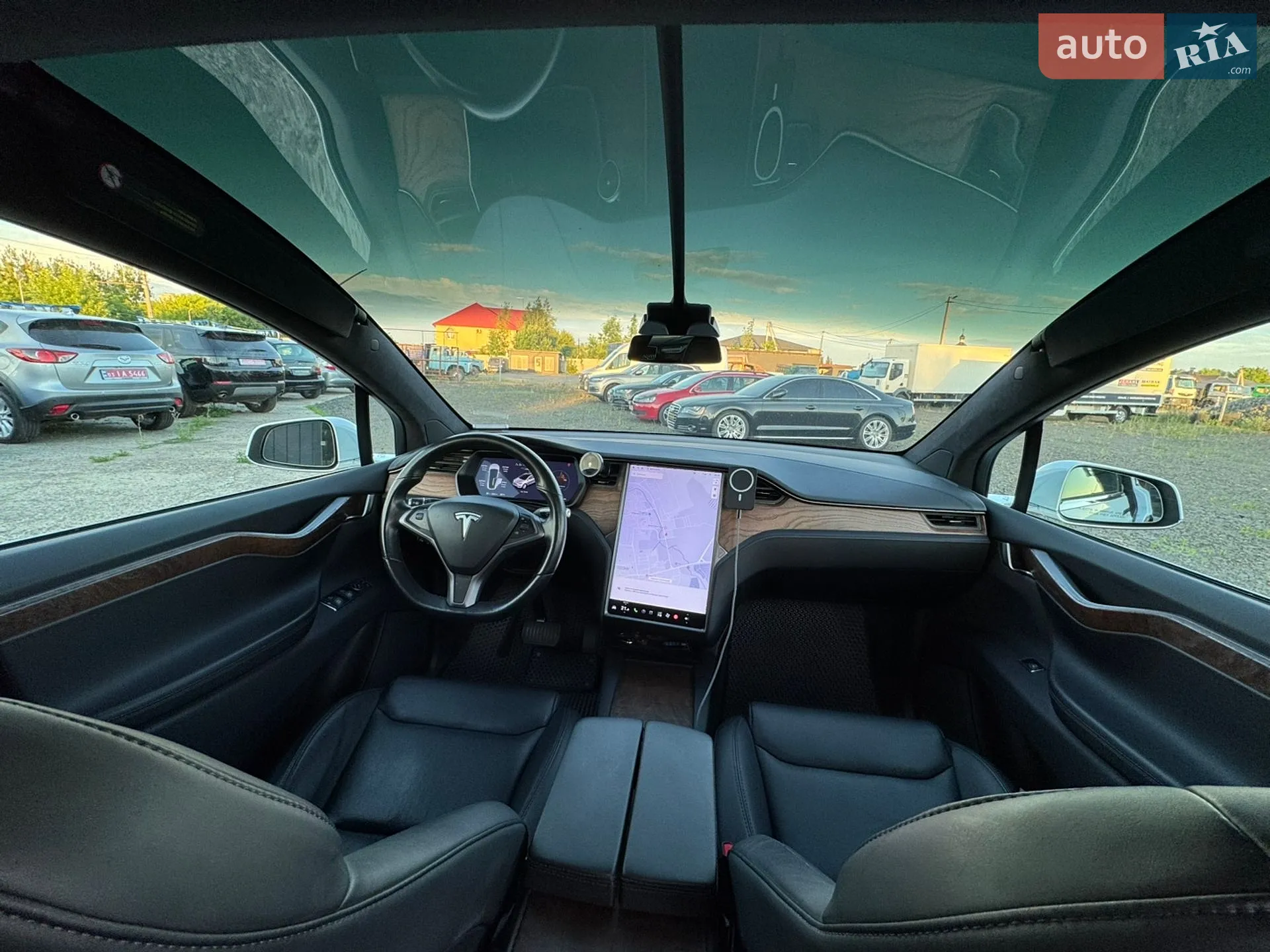 2020 Tesla Model X - мініатюра 25