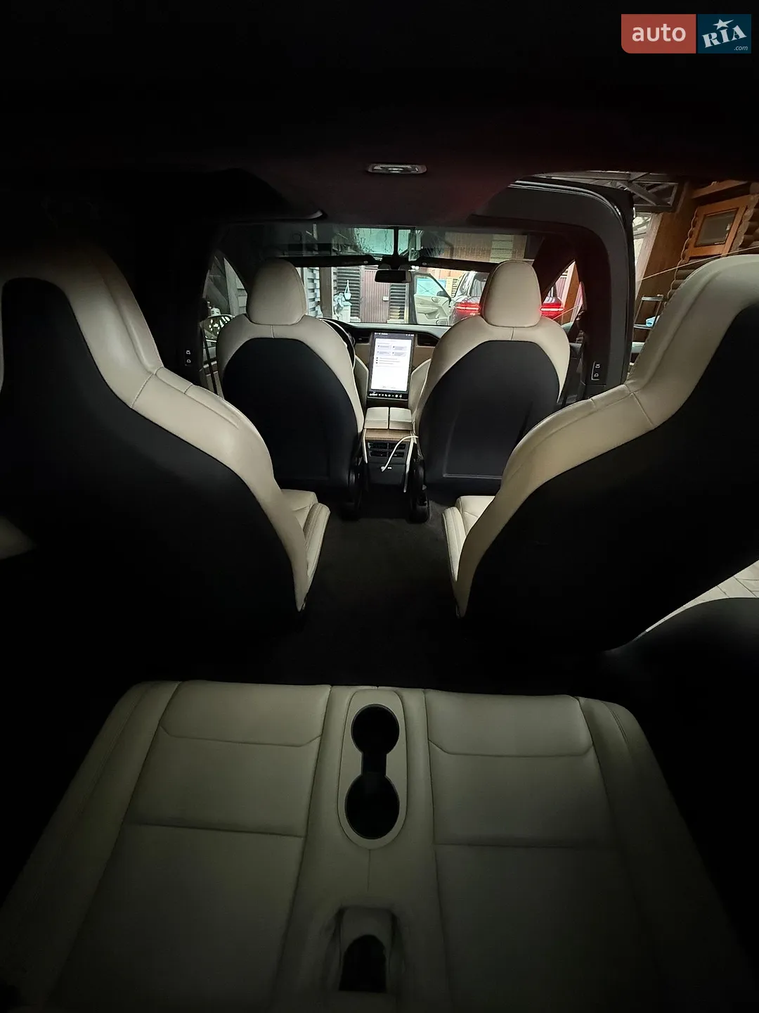 2020 Tesla Model X - мініатюра 11