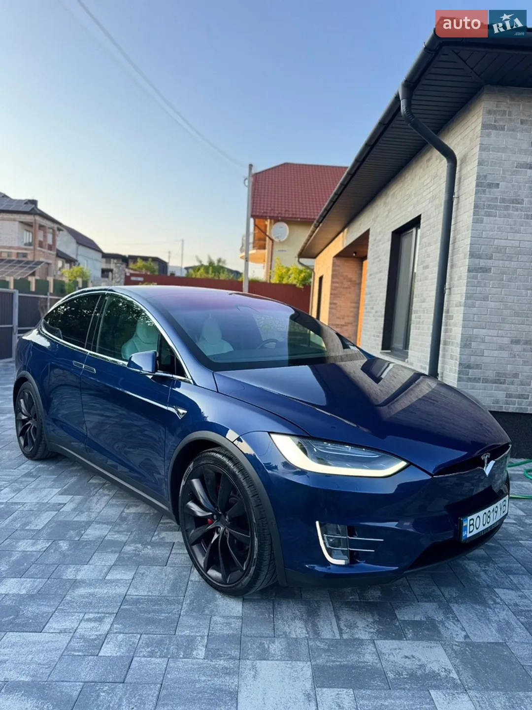 2019 Tesla Model X - мініатюра 2